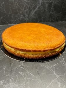 Torta alla crema d'arancia