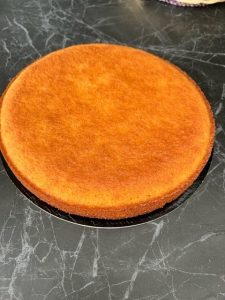 Torta alla crema d'arancia